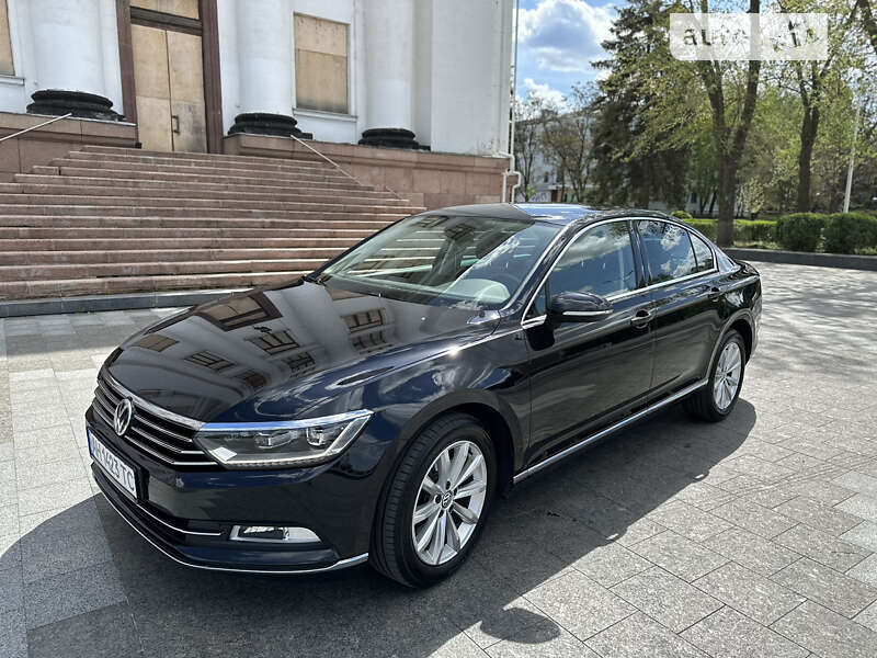 Седан Volkswagen Passat 2018 в Краматорську