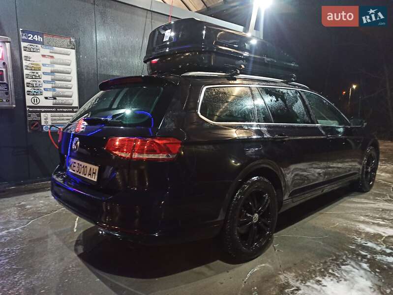 Універсал Volkswagen Passat 2015 в Дніпрі