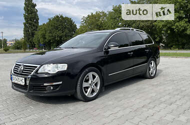 Универсал Volkswagen Passat 2009 в Ровно