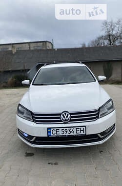 Универсал Volkswagen Passat 2012 в Черновцах