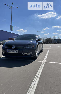 Седан Volkswagen Passat 2012 в Сумах