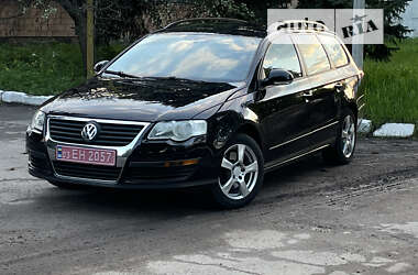 Універсал Volkswagen Passat 2006 в Хоролі