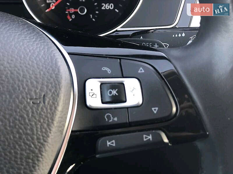 Универсал Volkswagen Passat 2016 в Шепетовке