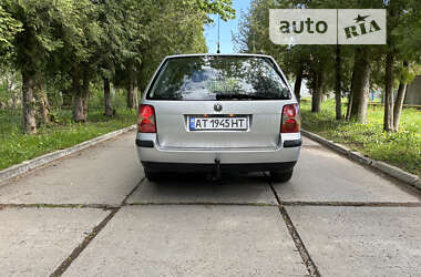 Универсал Volkswagen Passat 2001 в Надворной