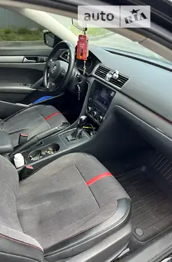Volkswagen Passat 2013
