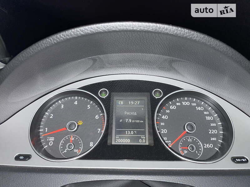 Универсал Volkswagen Passat 2009 в Кривом Роге