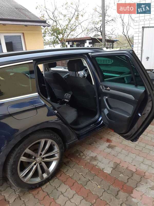 Универсал Volkswagen Passat 2015 в Львове