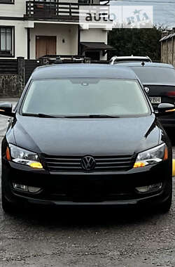 Седан Volkswagen Passat 2012 в Киеве