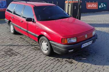 Универсал Volkswagen Passat 1988 в 