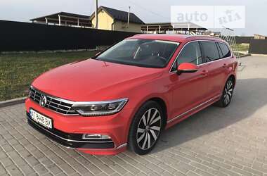 Універсал Volkswagen Passat 2018 в Івано-Франківську