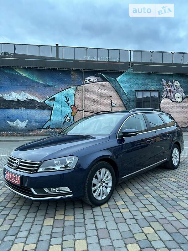 Универсал Volkswagen Passat 2013 в Луцке