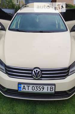Универсал Volkswagen Passat 2012 в Галиче