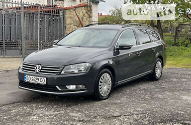 Універсал Volkswagen Passat 2014 в Тернополі