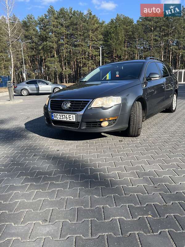 Универсал Volkswagen Passat 2008 в Маневичах