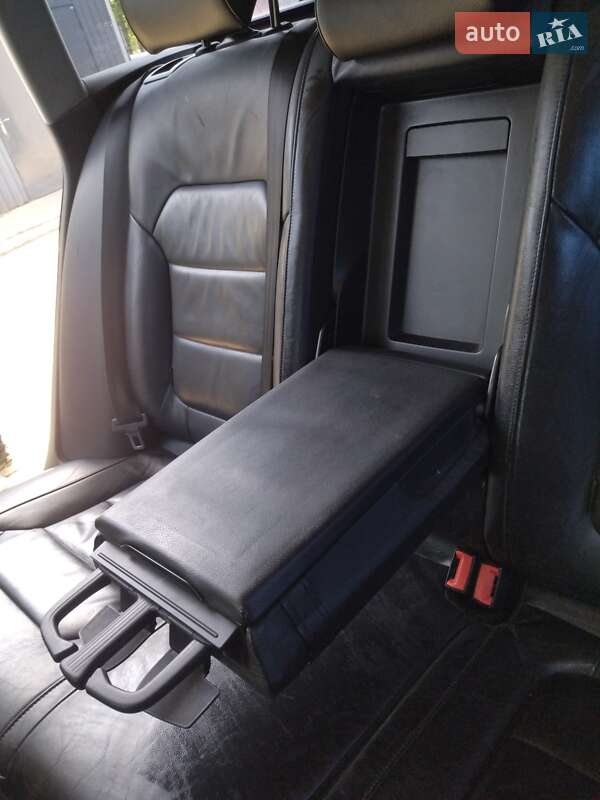 Универсал Volkswagen Passat 2011 в Покровске