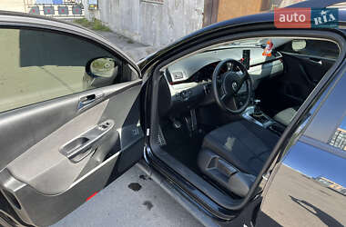 Універсал Volkswagen Passat 2006 в 