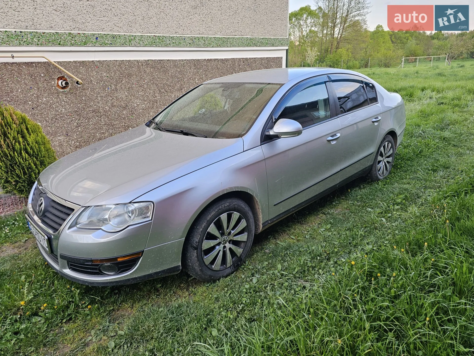 2010 Volkswagen Passat - фото 1
