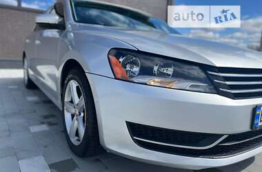 Седан Volkswagen Passat 2014 в Рокитному