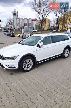 Універсал Volkswagen Passat 2019 в Володимирі