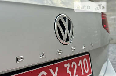 Универсал Volkswagen Passat 2020 в Ровно