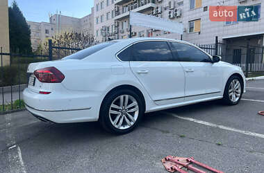 Седан Volkswagen Passat 2017 в 