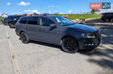 Универсал Volkswagen Passat 2012 в 