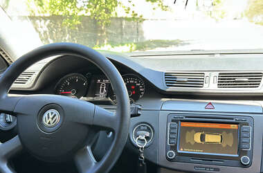 Универсал Volkswagen Passat 2010 в Броварах