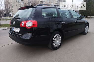 Універсал Volkswagen Passat 2009 в Калуші