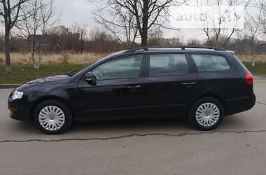 Универсал Volkswagen Passat 2009 в Калуше