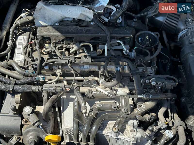 Универсал Volkswagen Passat 2019 в Днепре