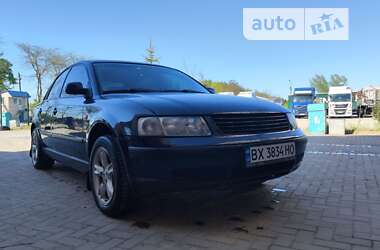 Седан Volkswagen Passat 1996 в Кам'янець-Подільському