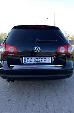 Універсал Volkswagen Passat 2010 в Дрогобичі