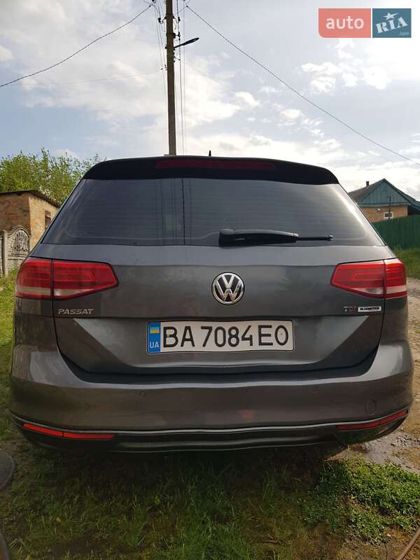 Универсал Volkswagen Passat 2015 в Александрие