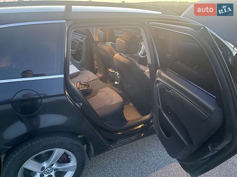 Универсал Volkswagen Passat 2012 в Карловке
