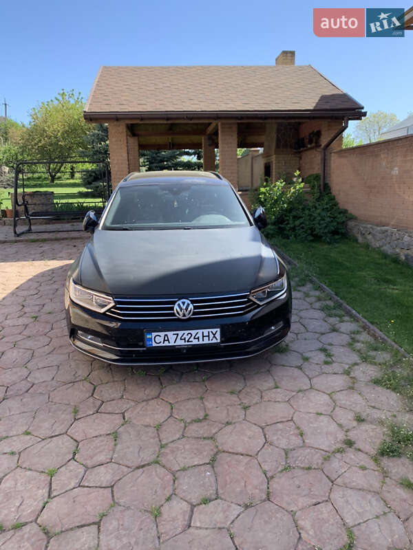 Универсал Volkswagen Passat 2017 в Умани