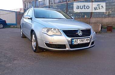 Універсал Volkswagen Passat 2006 в Києві