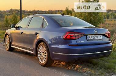 Седан Volkswagen Passat 2016 в Києві