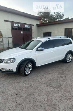 Универсал Volkswagen Passat 2013 в Любомле