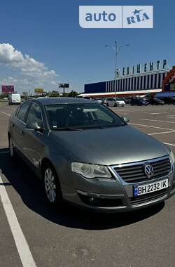 Седан Volkswagen Passat 2006 в Одесі