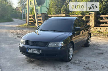 Седан Volkswagen Passat 1999 в Василькове