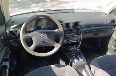 Седан Volkswagen Passat 2000 в Одесі