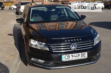 Універсал Volkswagen Passat 2011 в Чернігові