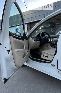 Седан Volkswagen Passat 2016 в Запорожье