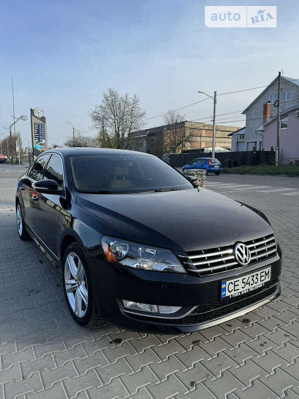 Седан Volkswagen Passat 2014 в Черновцах