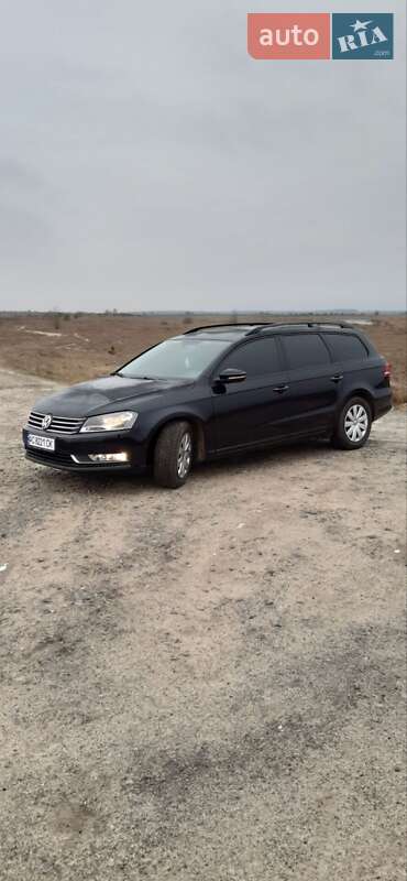 Универсал Volkswagen Passat 2013 в Любешове