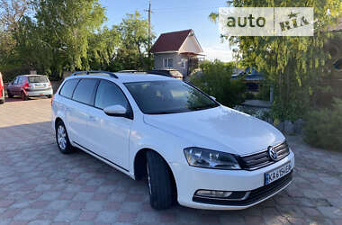 Універсал Volkswagen Passat 2013 в Южноукраїнську