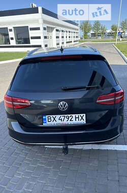 Универсал Volkswagen Passat 2019 в Николаеве