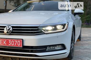 Універсал Volkswagen Passat 2016 в Луцьку