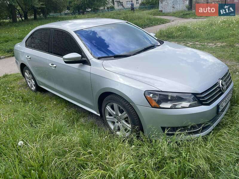 Седан Volkswagen Passat 2015 в Шептицькому фото 5 Седан Volkswagen Passat 2015 в Шептицькому