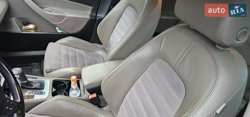 Универсал Volkswagen Passat 2006 в Киеве